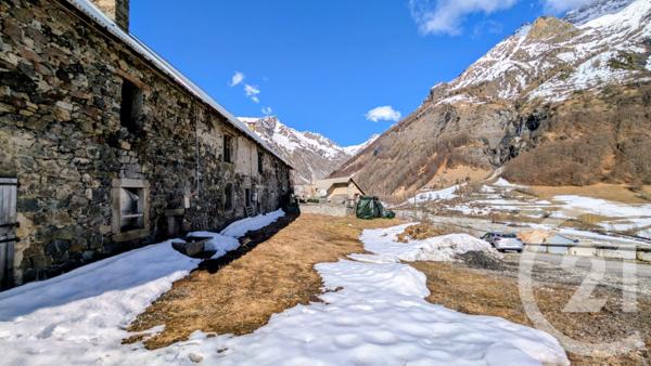 Maison à vendre  3 pièces - 380 m2 CHAMPOLEON - 05