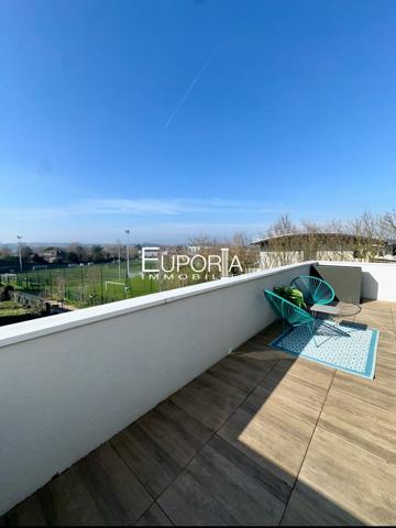 Appartement Attique T4 100 m² avec terrasse de 79m2 à Sainte-Foy-Lès-Lyon