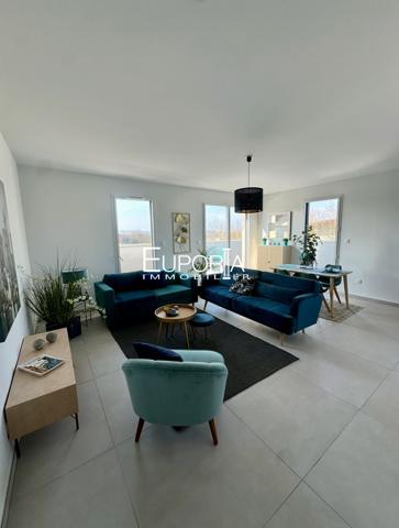 Appartement Attique T4 100 m² avec terrasse de 79m2 à Sainte-Foy-Lès-Lyon