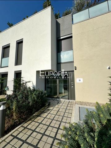 Appartement Attique T4 100 m² avec terrasse de 79m2 à Sainte-Foy-Lès-Lyon