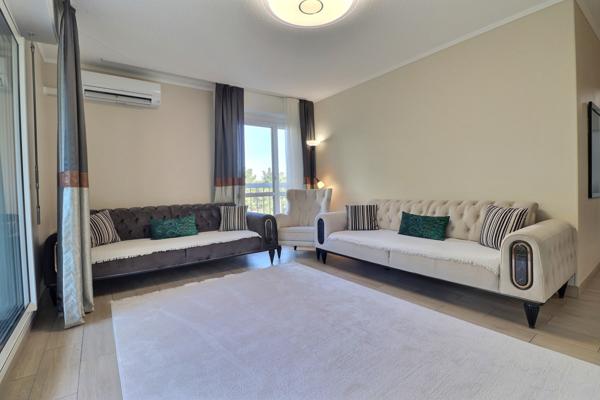 Marseille (13010) Marseille 10ième, dans une résidence au calmeT4 avec balcon et vue dans les arbres ...