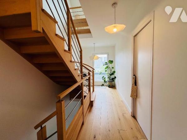 A VENDRE - LA TURBALLE - PROCHE PLAGE ET COMMERCES MASION T5 RECENTE - VENDUE LOUEE
Située à 5...