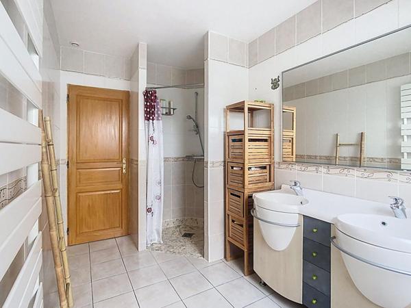 Maison 7 pièce(s) 180 m2, VISITE VIRTUELLE sur demande