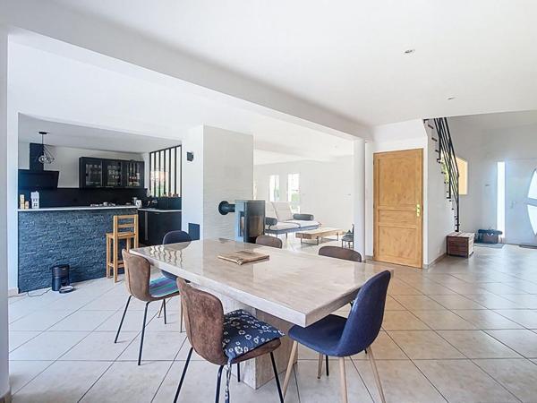 Maison 7 pièce(s) 180 m2, VISITE VIRTUELLE sur demande