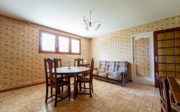 Maison à vendre    7 pièces •  Mimizan