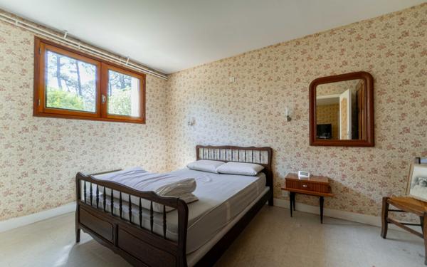 Maison à vendre    7 pièces •  Mimizan