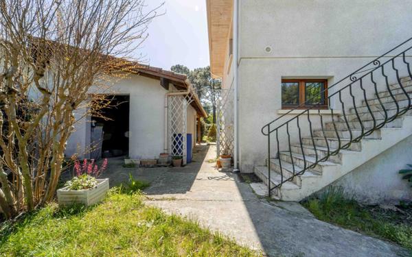 Maison à vendre    7 pièces •  Mimizan