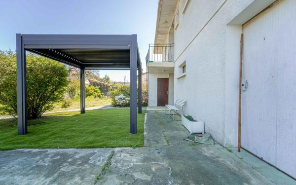 Maison à vendre    7 pièces •  Mimizan