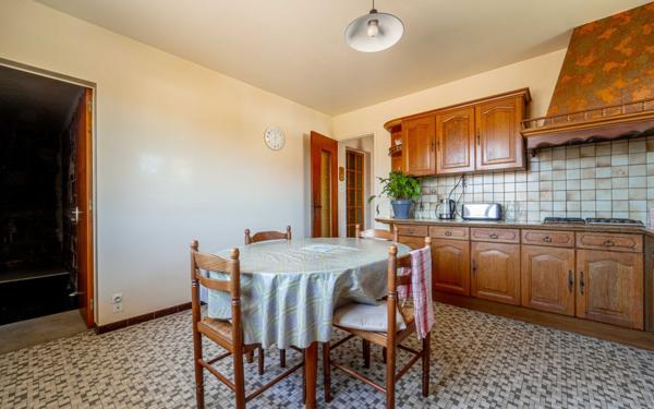 Maison à vendre    7 pièces •  Mimizan