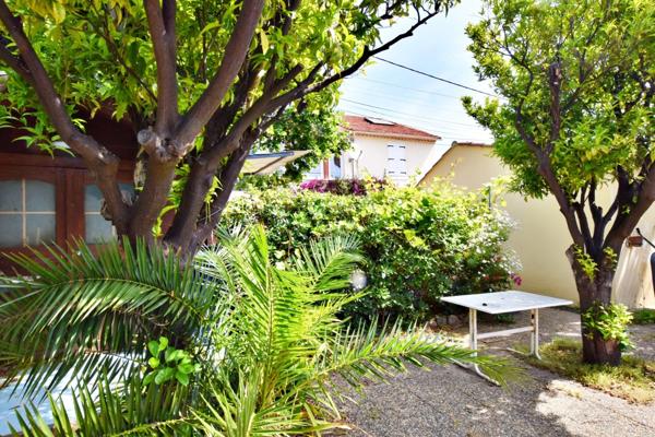 Maison à vendre 6 pièces LE LAVANDOU-SAINT CLAIR (83)
