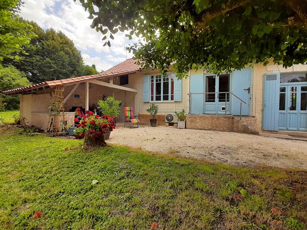 Maison à vendre à Champagne-et-Fontaine (24320) - Dordogne