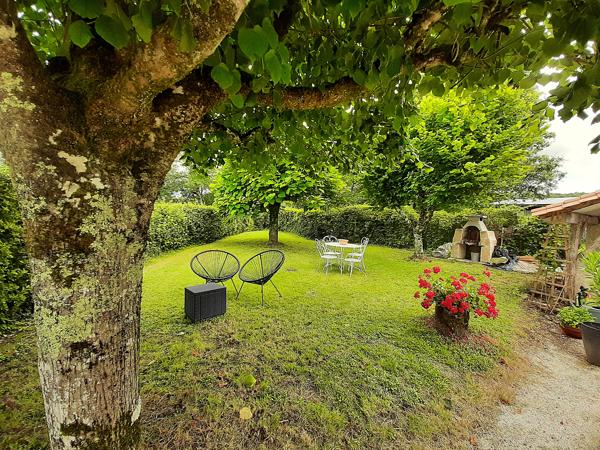 Maison à vendre à Champagne-et-Fontaine (24320) - Dordogne