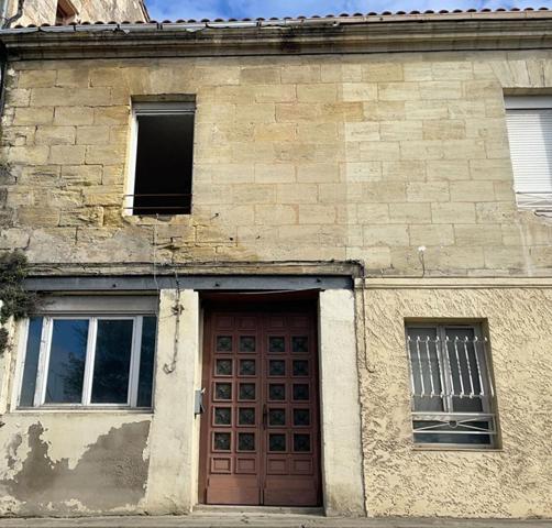 Maison en pierre vue sur la Garonne - Fort potentiel - Cambes