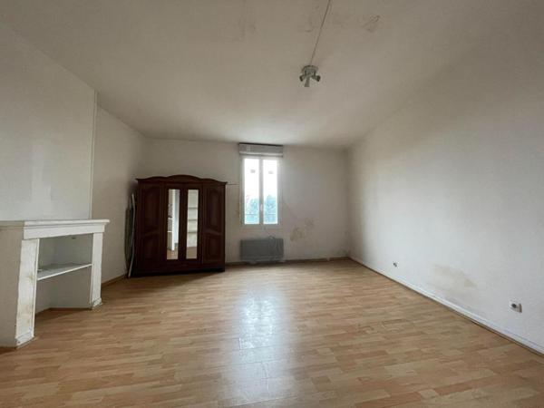 Maison en pierre vue sur la Garonne - Fort potentiel - Cambes
