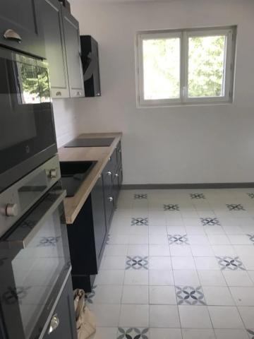 Appartement à louer à Lanuéjouls (12350)