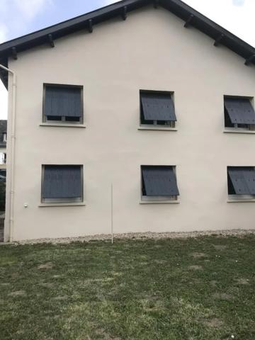 Appartement à louer à Lanuéjouls (12350)