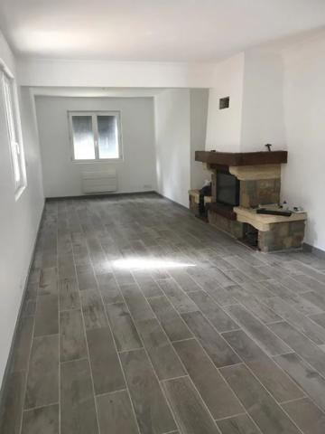 Appartement à louer à Lanuéjouls (12350)