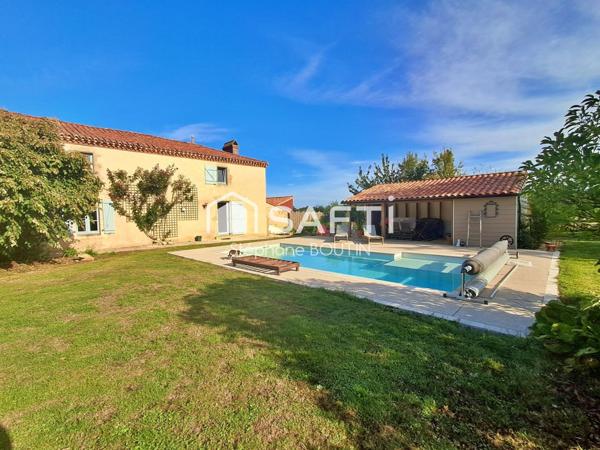 Propriété de caractère – 265 m² habitables – parc de 2 500 m² avec piscine