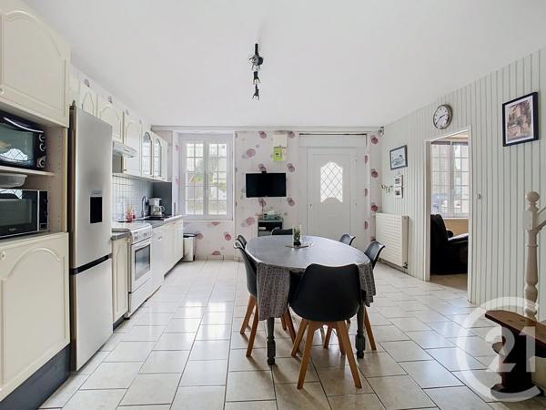 Maison à vendre  5 pièces - 84,90 m 2   TRELIVAN  - 22