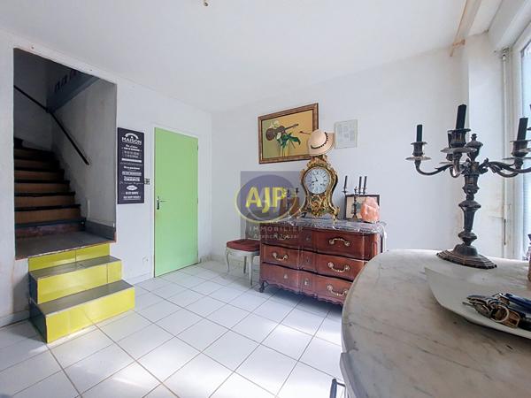 Appartement à vendre Nantes - 7 pièces, 155m² avec 5 chambre(s) à 374 500€ - AJP Immobilier Nantes Jouzel