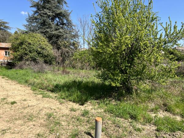 Saint-Privat (07200) BELLES PARCELLES CENTRE DE SAINT PRIVAT