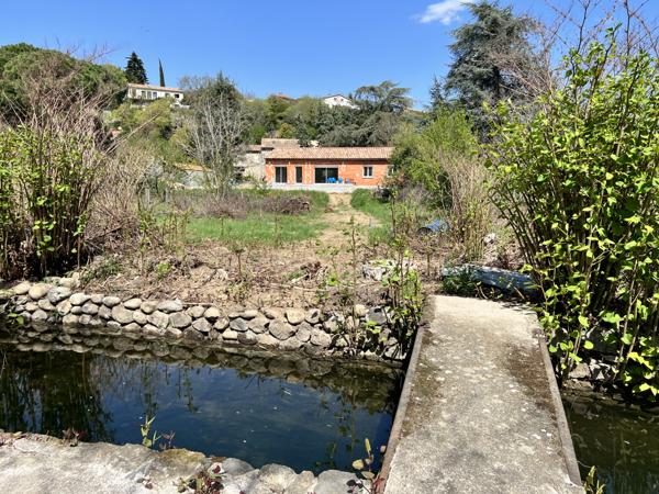 Saint-Privat (07200) BELLES PARCELLES CENTRE DE SAINT PRIVAT