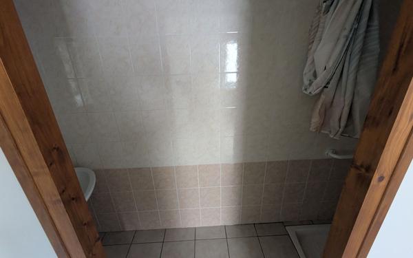 Maison à louer    2 pièces • 29,60 m2 Saint-Cyprien-sur-Dourdou