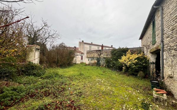 Maison à vendre    6 pièces •  La Couarde-sur-Mer