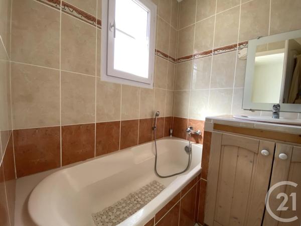 Maison à vendre  4 pièces - 80 m 2   STE MAXIME  - 83