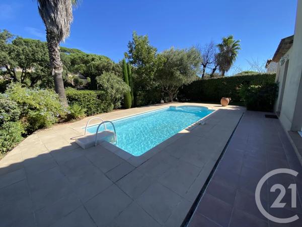 Maison à vendre  4 pièces - 80 m 2   STE MAXIME  - 83