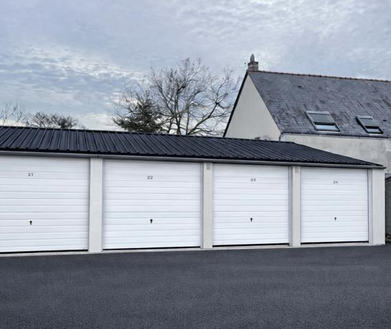 À vendre : Parking / Box à Angers, secteur Bédier - 21 600 €