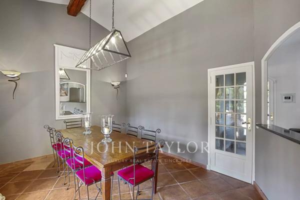 Magnifique Villa d’Exception dans les Parcs de Mougins – Domaine Sécurisé