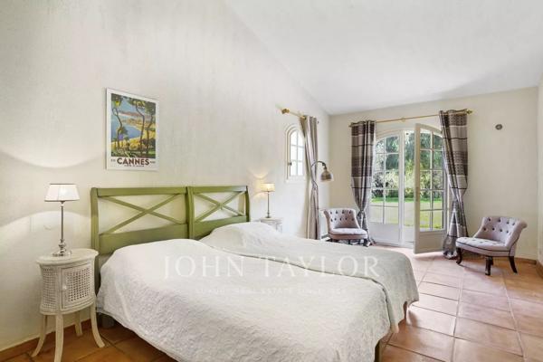 Magnifique Villa d’Exception dans les Parcs de Mougins – Domaine Sécurisé