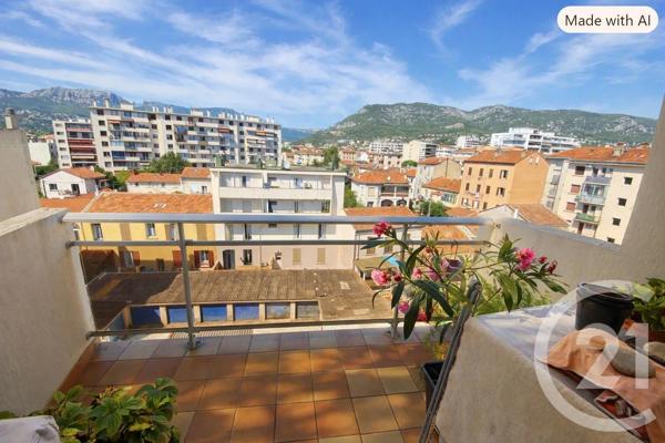 Appartement F3 à vendre  3 pièces - 73 m 2   TOULON  - 83