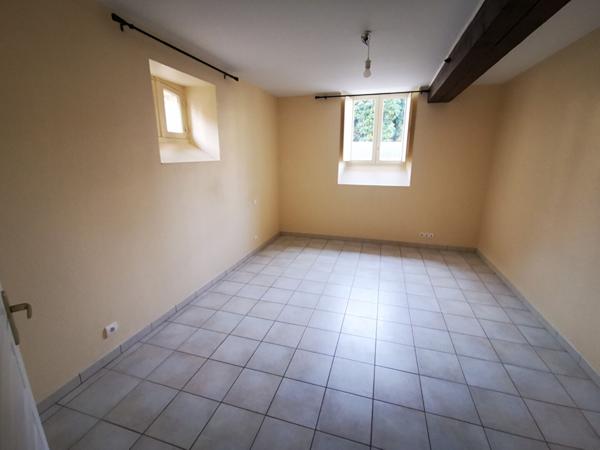 Location Appartement77 m² - 4 Pièces - LUCON (85400)