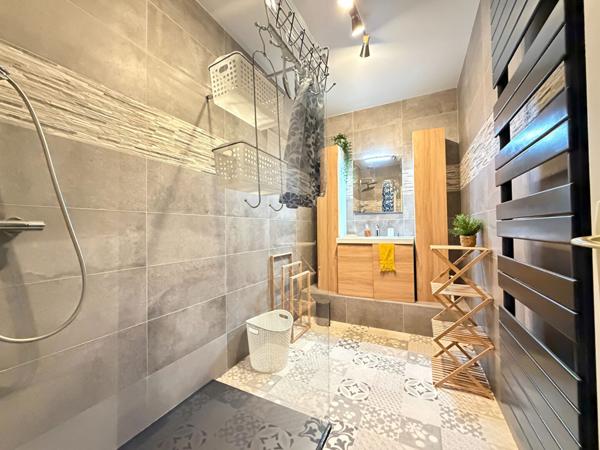 Maison et T1 indépendant / Villevieux / 7 pièces / 4 chambres / 162 m²
