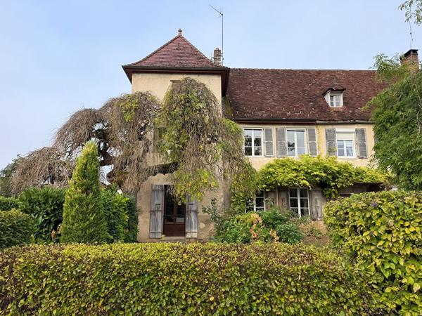 Maison et T1 indépendant / Villevieux / 7 pièces / 4 chambres / 162 m²