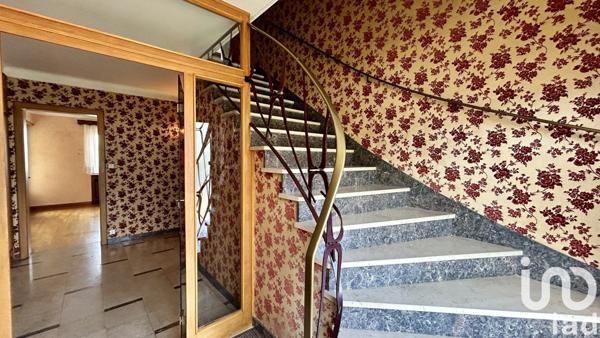 Maison 7 pièces de 198 m² à Sarrebourg (57400)