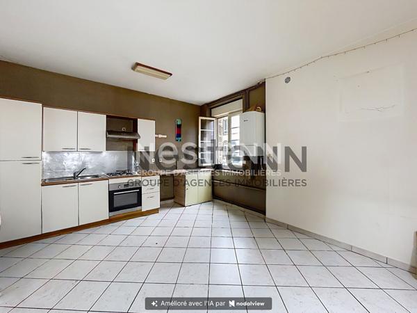 Maison en pierre à rénover avec beau potentiel ? Centre de Muzillac
