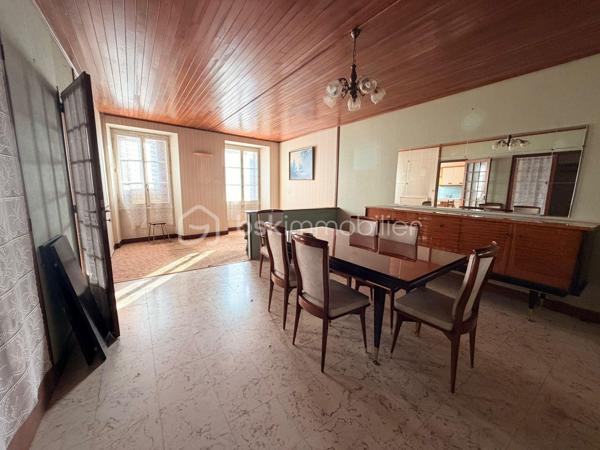 Immeuble de 170,75 m²