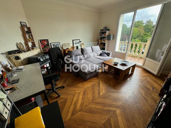 Maison familiale de 200 m2 avec 5 chambres à Dordives et son terrain de 2800 m2.