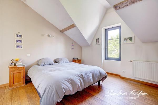 Maison bourgeoise 228m² - 6 chambres - Jardin - Saint Priest Village