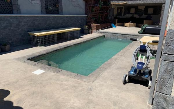 Maison à vendre    4 pièces •  Pia