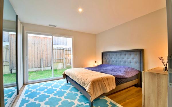 Maison à vendre    5 pièces •  Martillac