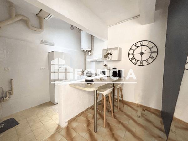 Location Studio meublé 32 m² - Arles 13200