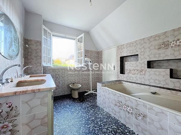 En plein centre de Quimperlé : Belle Maison Néo-bretonne