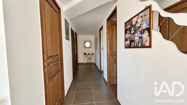 Appartement à vendre 4 pièces 91 m² Éguilles