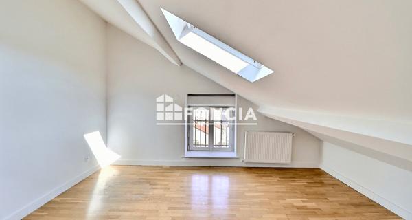 À vendre Appartement 4 pièces 75.66 m² - Tassin-la-demi-lune 69160