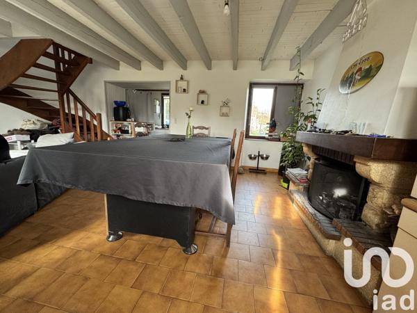 Maison 5 pièces de 75 m² à Le Tronchet (35540)