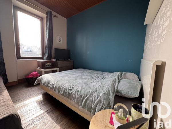 Maison 5 pièces de 75 m² à Le Tronchet (35540)